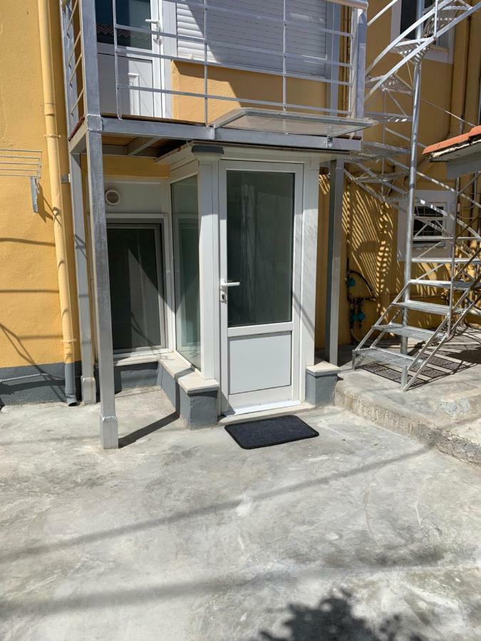 דירות Studio In Old Town Of Mytilíni מראה חיצוני תמונה