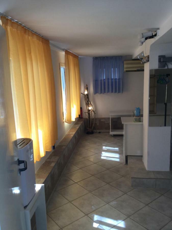 דירות Studio In Old Town Of Mytilíni מראה חיצוני תמונה